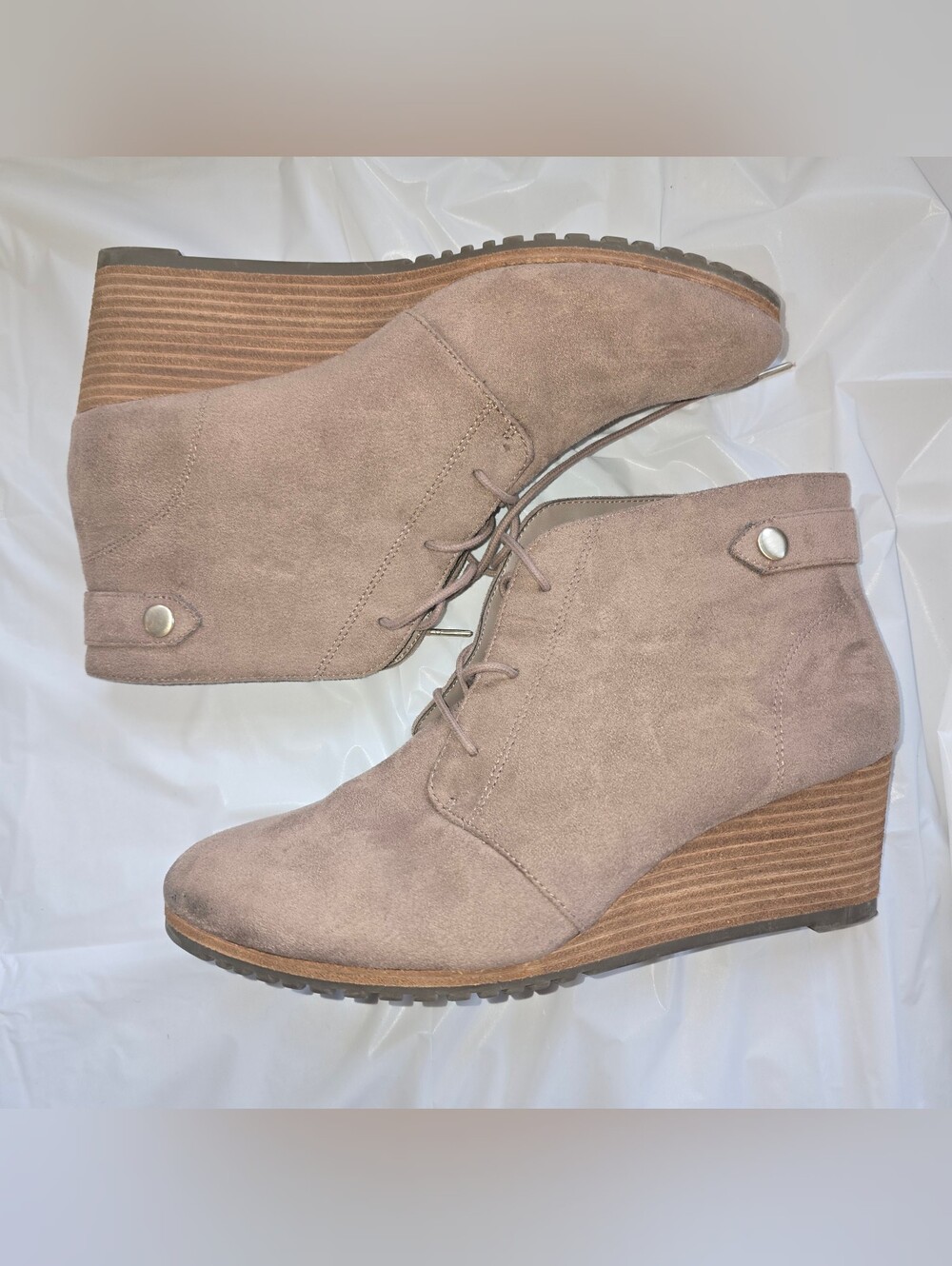Dr. Scholl's Brown Wedges - Picture 3 of 5